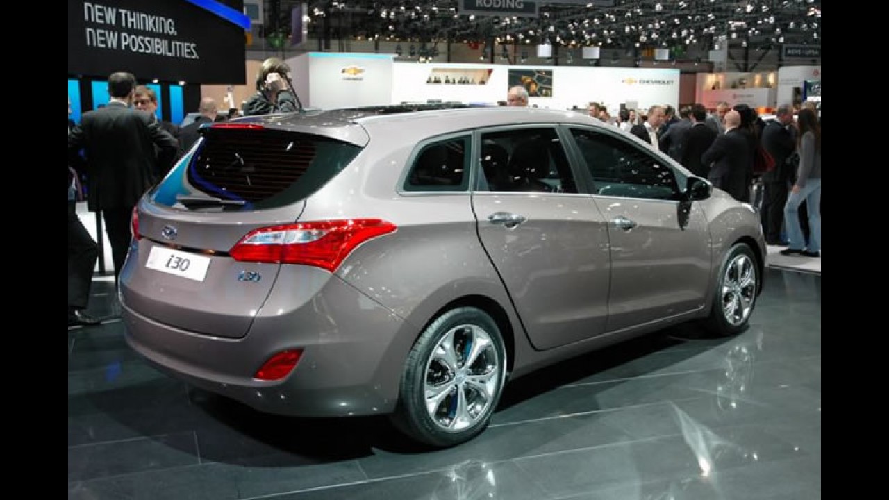 Salão de Genebra: Novo Hyundai i30 SW é lançado oficialmente na Europa