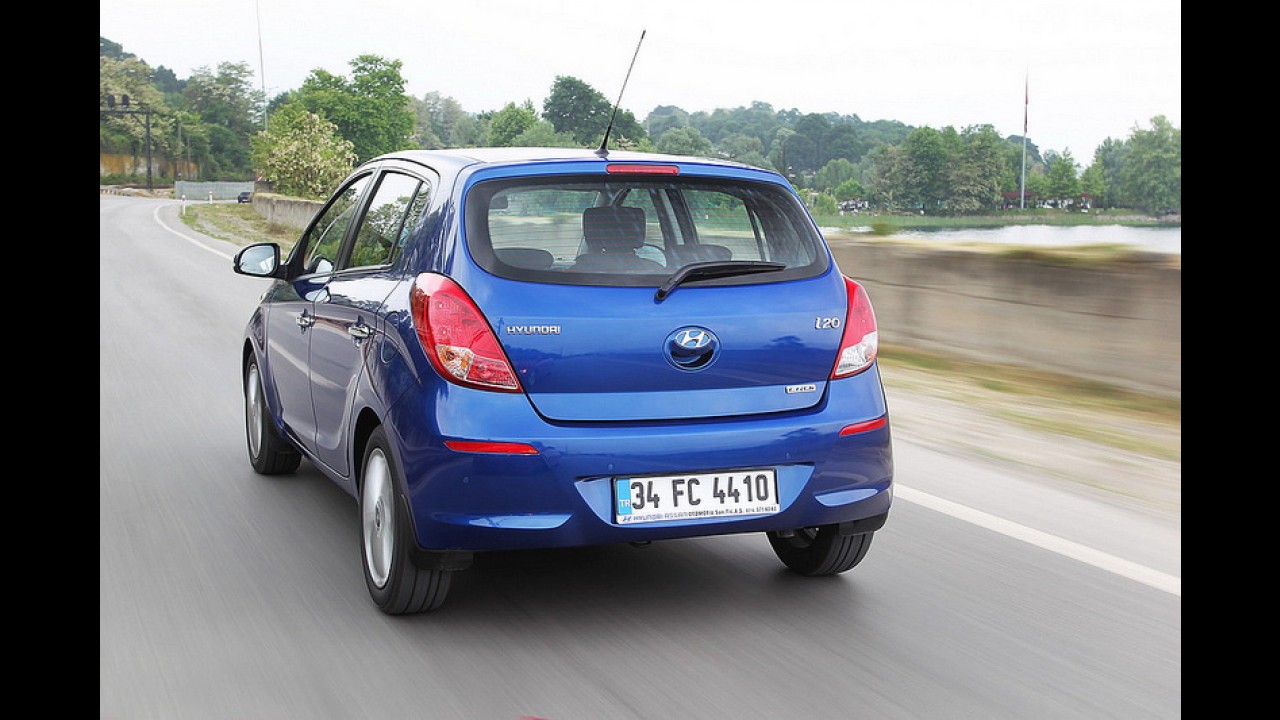 Hyundai i20 2012 tem preços a partir do equivalente a R$ 28.557,00 na Espanha