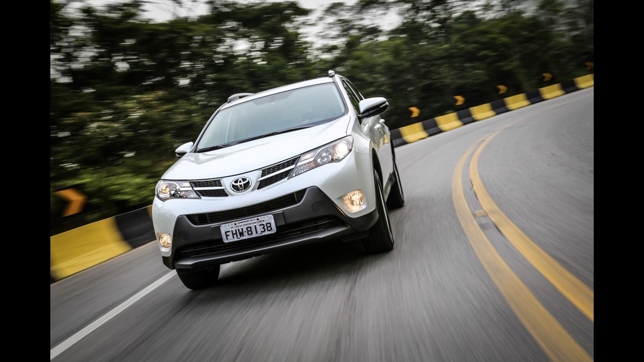 Teste CARPLACE: Toyota Rav4 agrada e deixa boa expectativa para o novo Corolla