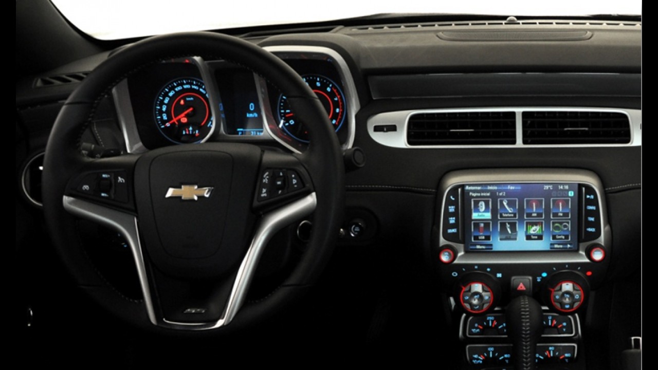 Chevrolet Camaro 2013 chega com novos equipamentos e preço sugerido de R$ 203 mil