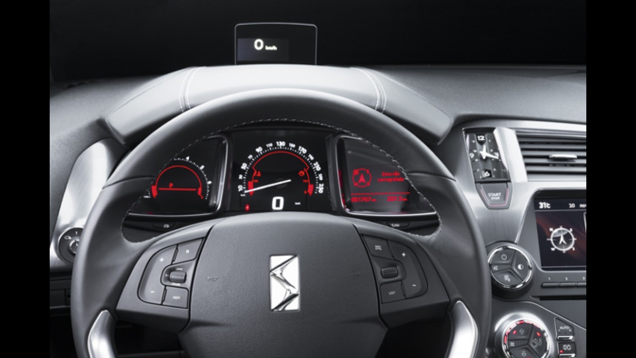 Volta rápida: Citroën DS5 - Ousadia e luxo à francesa