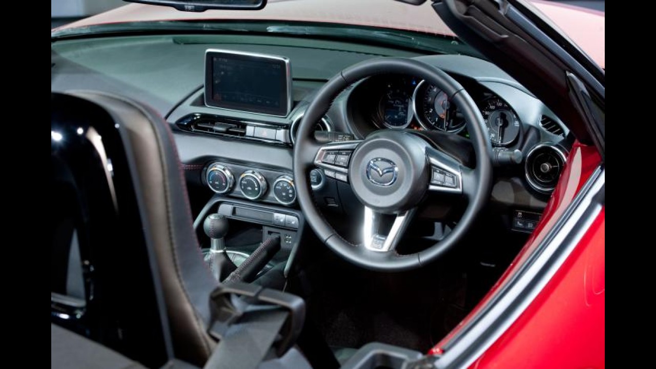 Oficial: novo Mazda MX-5 2015 é revelado com 100 kg a menos