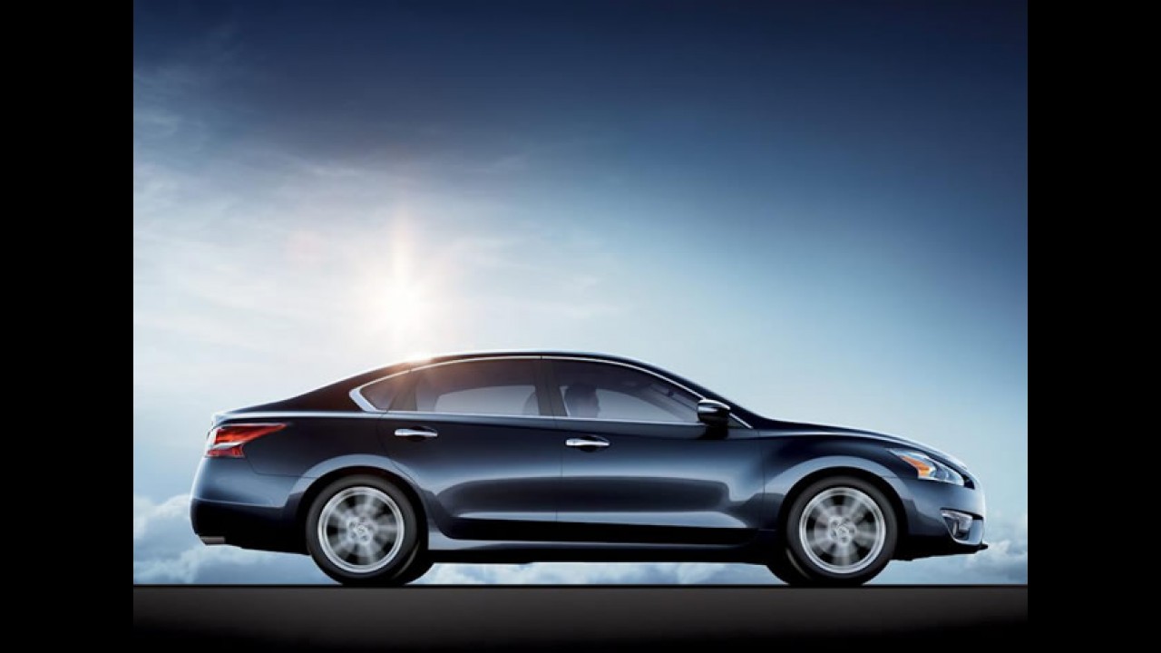 Nissan Altima 2013 é revelado oficialmente: Preços começam em US$ 21.500