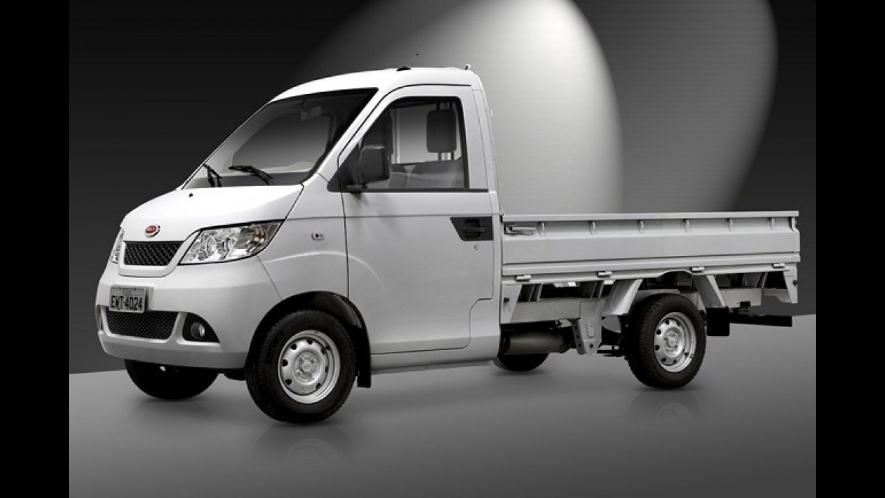 Divisão de utilitários da Chery, chinesa Rely estreia no Brasil com picape de R$ 29.990