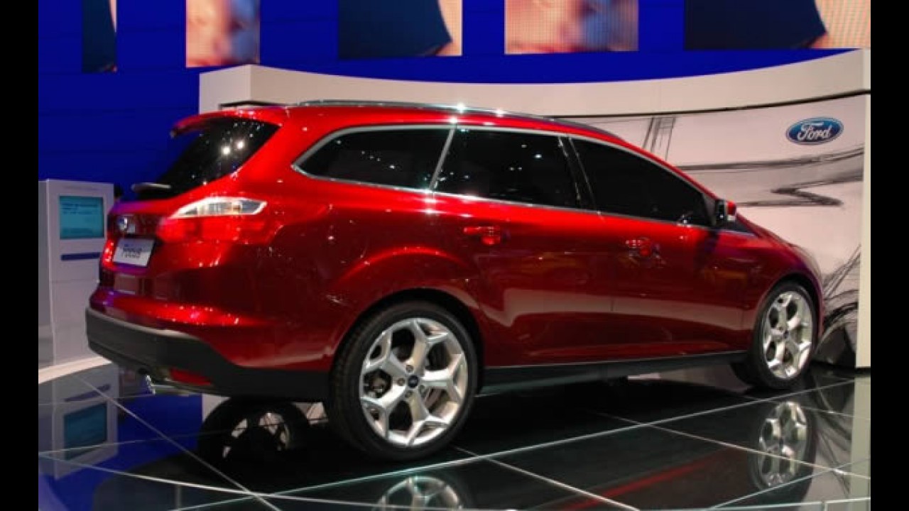 Salão de Genebra 2010: Ford exibe a nova geração do Focus Hatch e Station Wagon