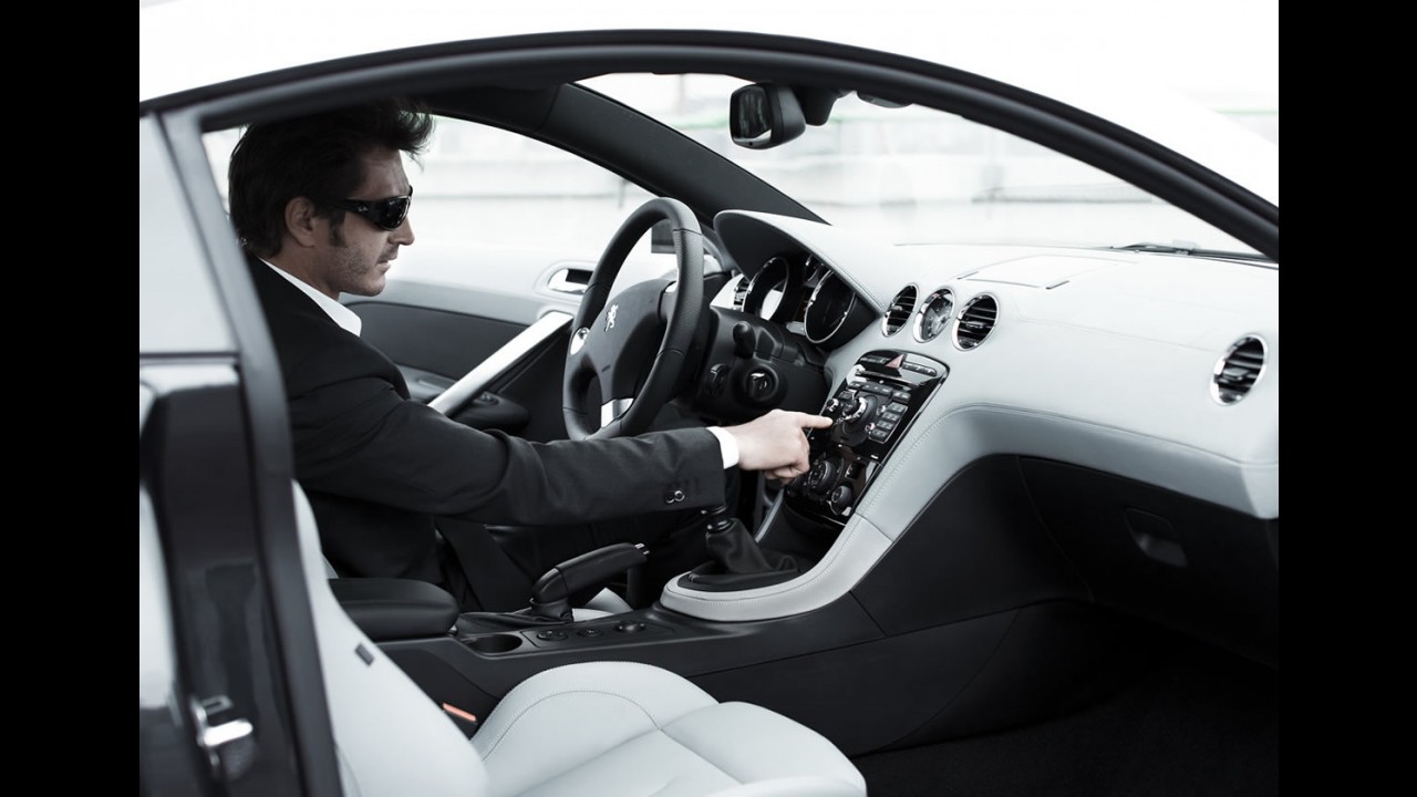 Salão do Automóvel: Peugeot RCZ também tem presença confirmada