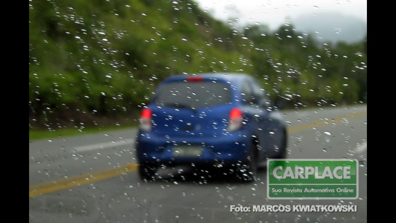 Flagra: Nissan March no Brasil