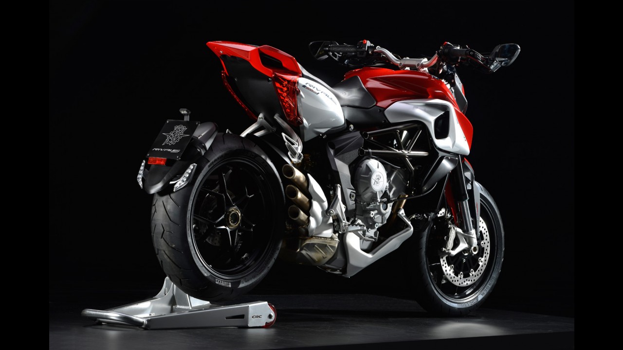 MV Agusta lança Rivale 800 no Brasil por R$ 55,5 mil