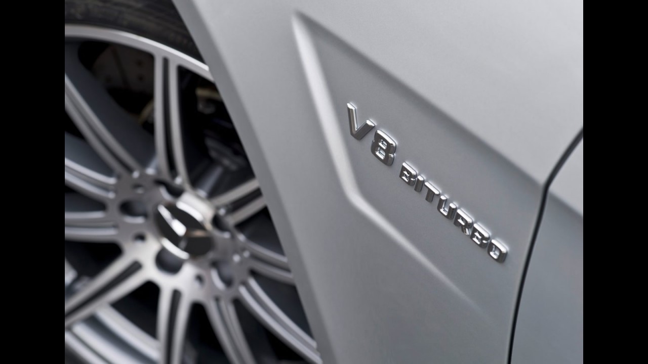 Mercedes Benz Classe E63 AMG 2012 ganha novo motor 5.5 V8 biturbo de 525 cv