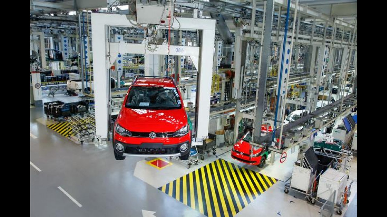 Volkswagen demite 800 em São Bernardo e funcionários entram em greve