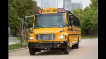 Erster Elektro-Schulbus