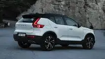 2018 Volvo XC40 D4 Momentum