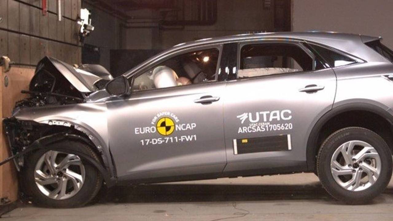 DS 7 Crossback crash-test