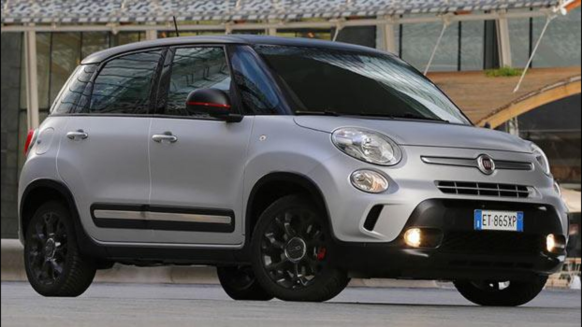 Fiat 500L Beats Edition