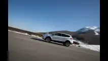 Guidare sulla neve: ecco le tecniche 