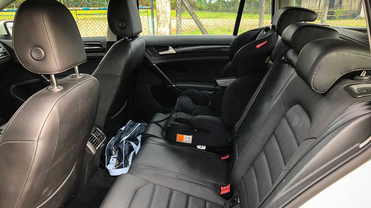 VW Golf Estate 2018