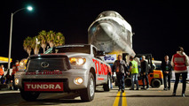 Toyota Tundra towing the Endeavour