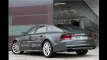 Luxus-Coupé-Dampfhammer