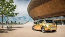 Nissan gold Leaf