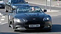 Aston Martin Vantage GT12 Roadster casus fotoğrafı