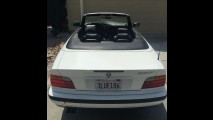 Steve Jobs'un BMW 3 Cabrio'su 15.000 USD'ye Satışa Çıktı