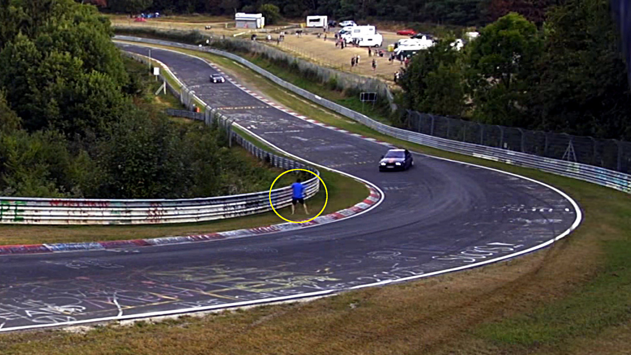 Nurburgring Good Samaritan