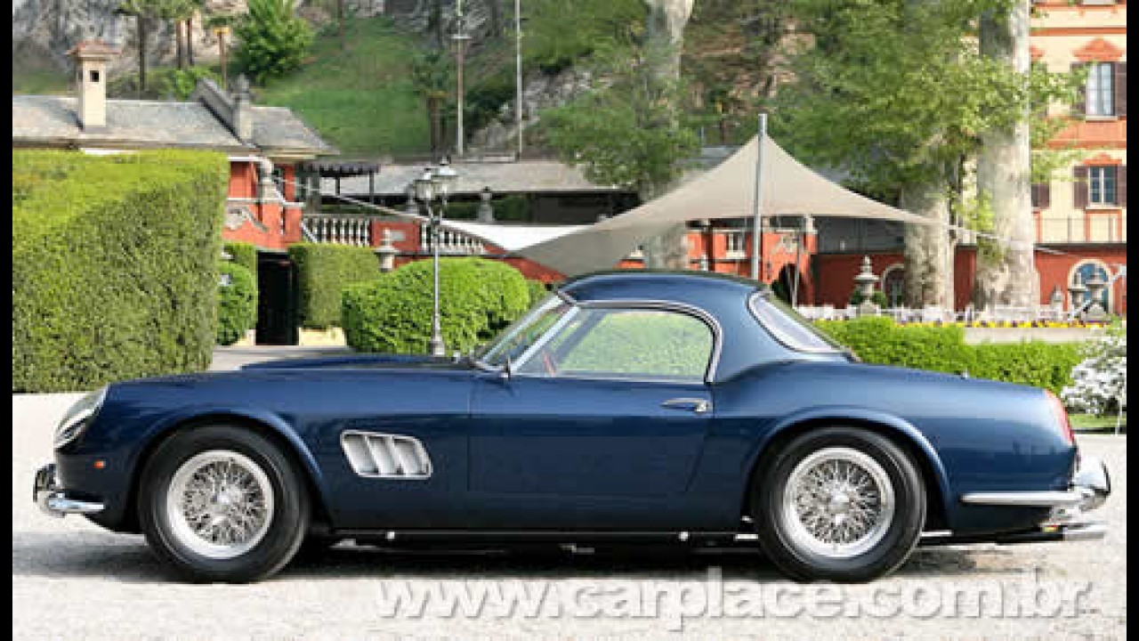 Ferrari 250 GT SWB California Spyder 1961 é vendida por US$ 10,9 milhões