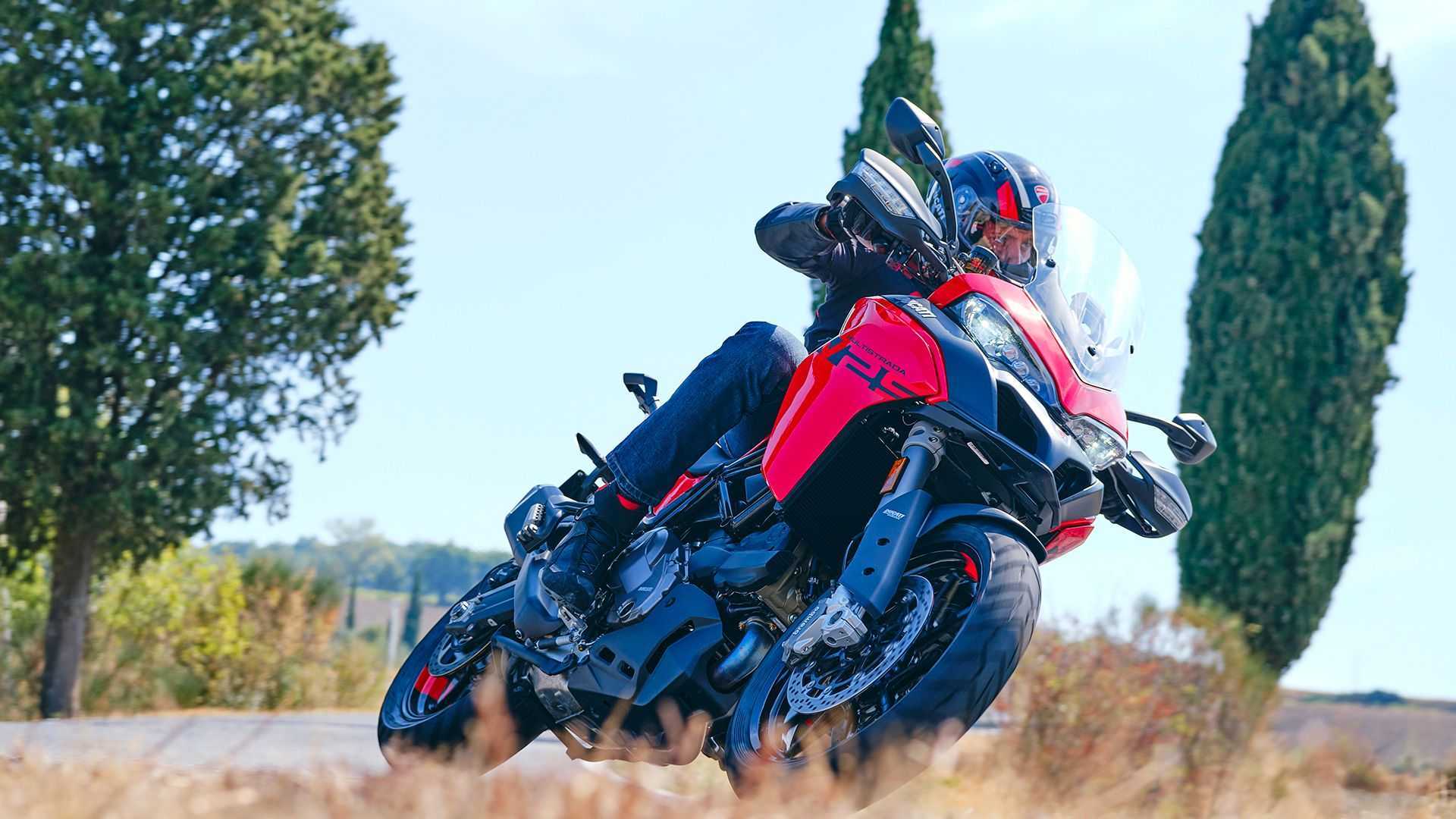 2022 Ducati Multistrada V2 Is Here To Make Everyday Rides A Joy