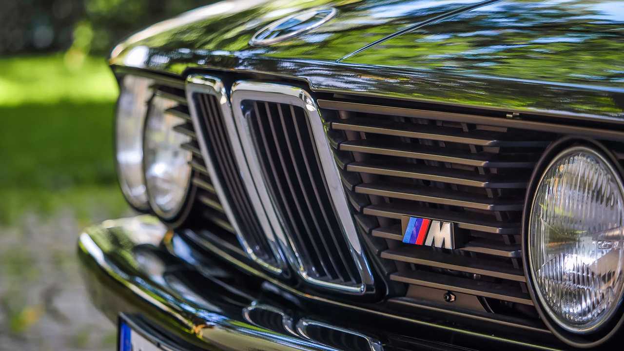 1985 BMW M 535i E28, la prova su strada di Motor1.com