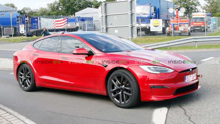 Tesla Model S Plaid установил новый рекорд Нюрбургринга