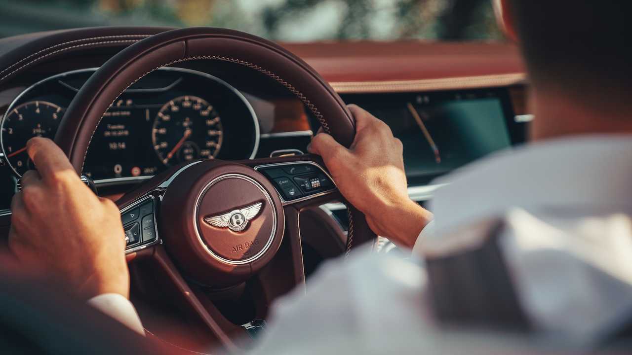 2019 Bentley Continental GT Convertible Unveiled: 207 MPH Luxury Droptop