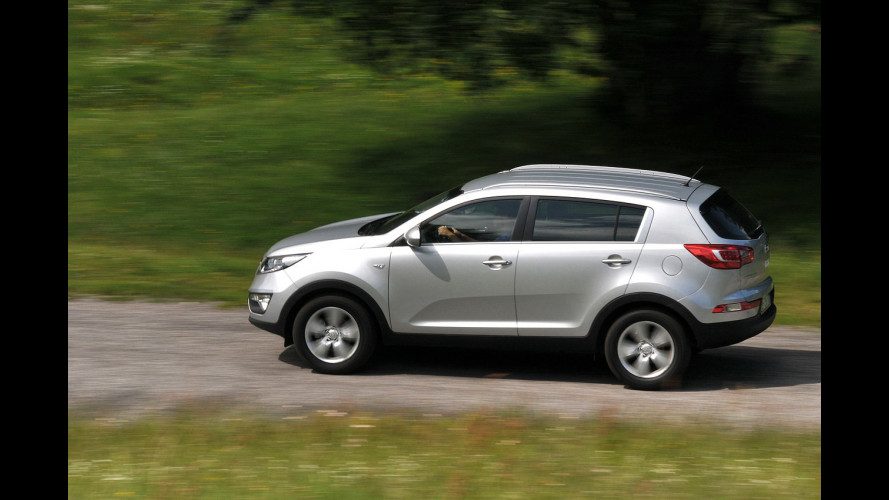 KIA Sportage 1.7 CRDI 2WD Active - In commercio da 9/2010 ...