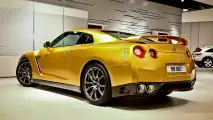 Nissan GT-R 