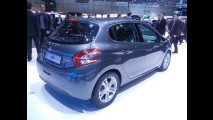 Nella Peugeot 208 al Salone di Ginevra 2012 