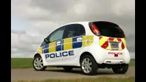 Mitsubishi I-Miev per la polizia Inglese