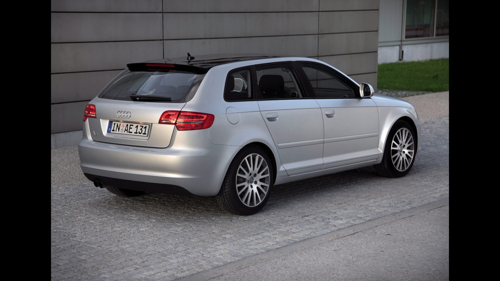 Nuova Audi A3 Young Edition