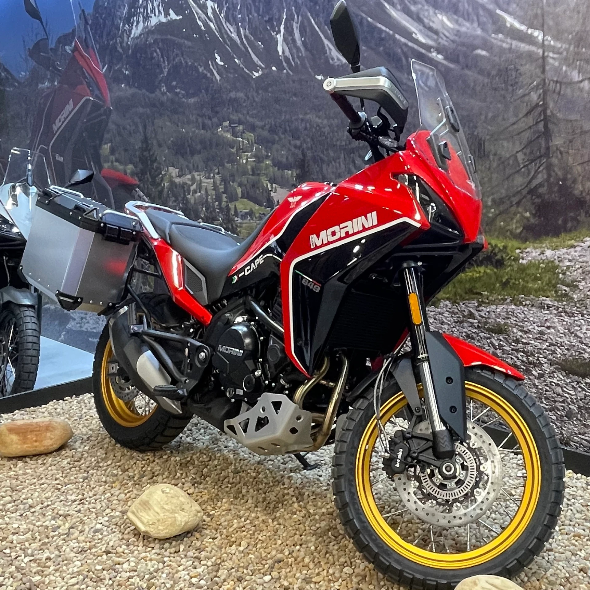 Moto Morini chega ao Brasil com 3 motos e preços partindo de R$ 45.990