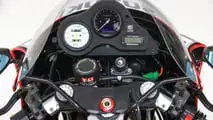 Suzuki GSX-R750, restomod Yoshimura