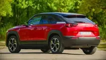 Mazda MX-30 e-Skyactiv R-EV (2025) im Test