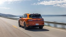 Bentley Bentayga Speed 2025 nella versione Orange Flame