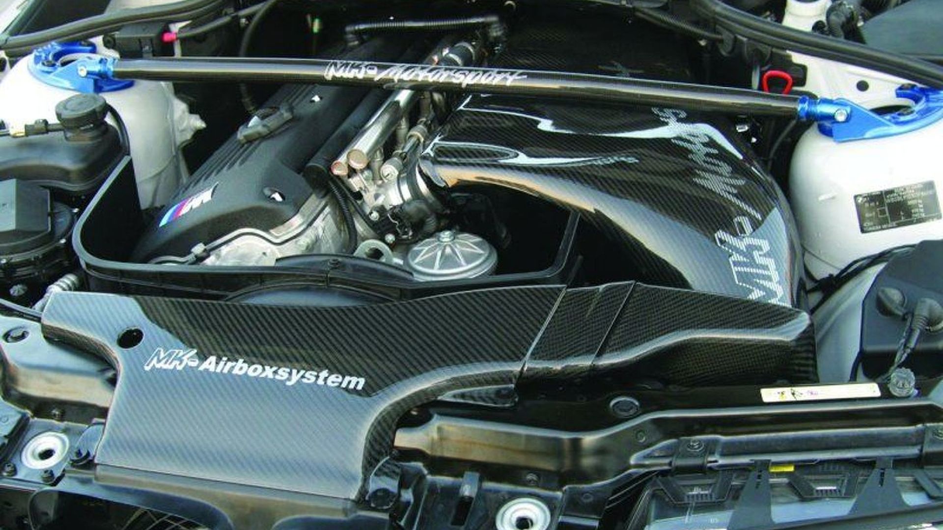 MK Motorsport airbox system for E46 BMW M3 Photos