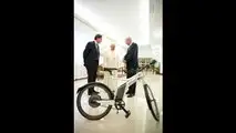 Foto - Le auto consegnate a Papa Francesco