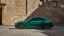 Alfa Romeo Giulia Quadrifoglio 100° Anniversario