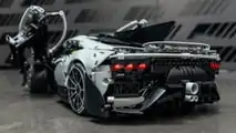 Modèle à l'échelle 1/8 de Mercedes-AMG One