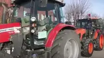 Proteste di agricoltori e trattori crescono in tutta Europa