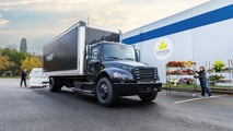 Freightliner eM2