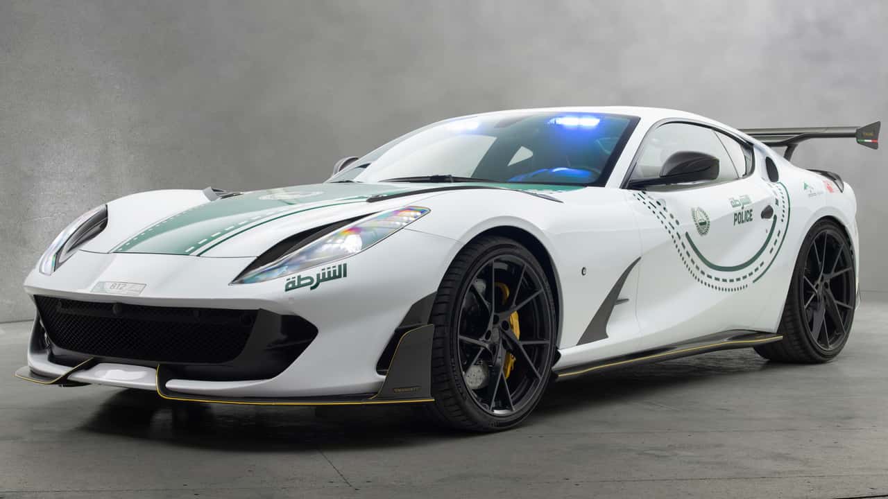 Mansory İmzalı Dubai Polisi Ferrari 812 Superfast