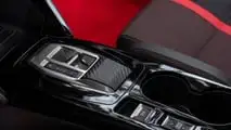 Avaliação do Peugeot E-208 GTi (2026)