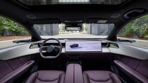 Mazda CX-6e, la prova su strada di Motor1.com