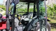 Foto - Valtra Serie F: primo contatto di Giulia Tonello
